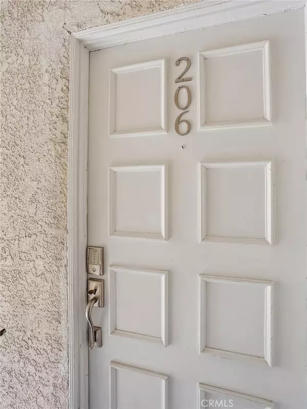 North Hills, CA 91343,9038 Orion Avenue #206