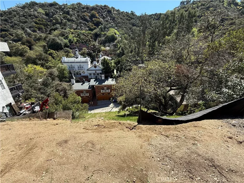 Hollywood Hills, CA 90046,8583 Lookout Mountain Avenue