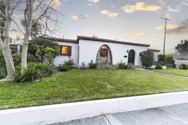 Burbank, CA 91506,233 N Sparks Street