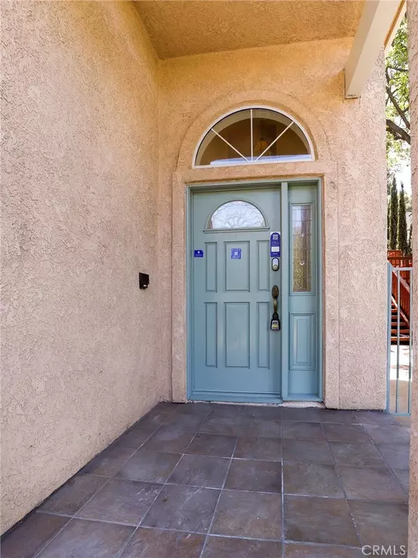 Thousand Oaks, CA 91361,272 Manzanita Lane