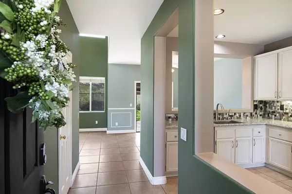 Saugus, CA 91390,28498 Old Spanish Trail