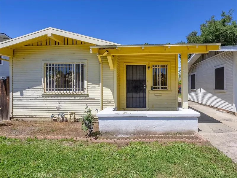 911 N Dos Robles Place, Alhambra, CA 91801