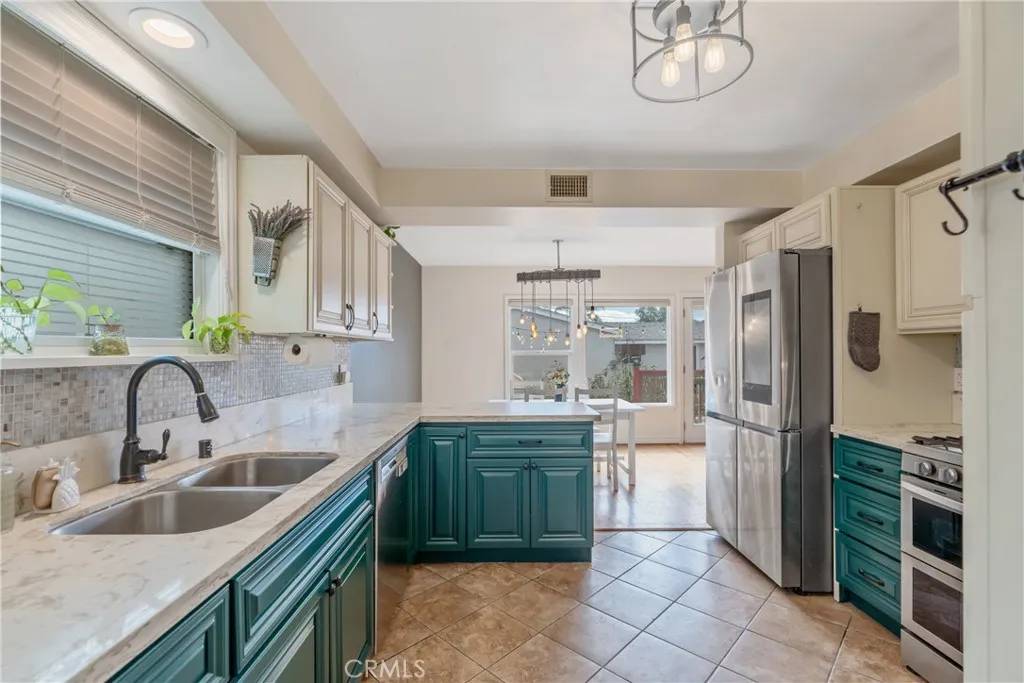14844 Lull Street, Van Nuys, CA 91405