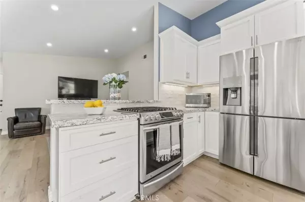 Saugus, CA 91350,27844 Carnegie Avenue