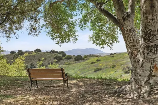 Thousand Oaks, CA 91362,655 Via Colinas