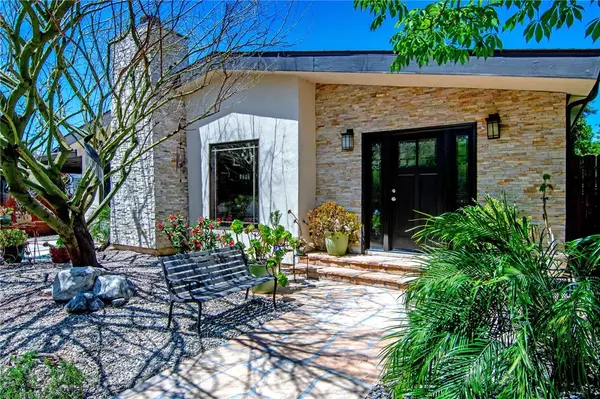 10415 Penrose Street, Sun Valley, CA 91352