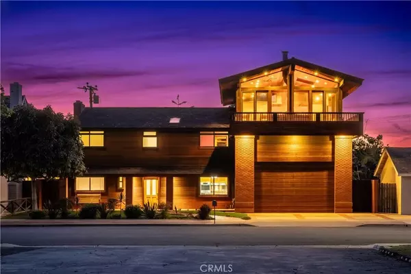 2405 Tustin Avenue, Costa Mesa, CA 92627