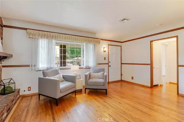 Burbank, CA 91506,835 N Lincoln Street