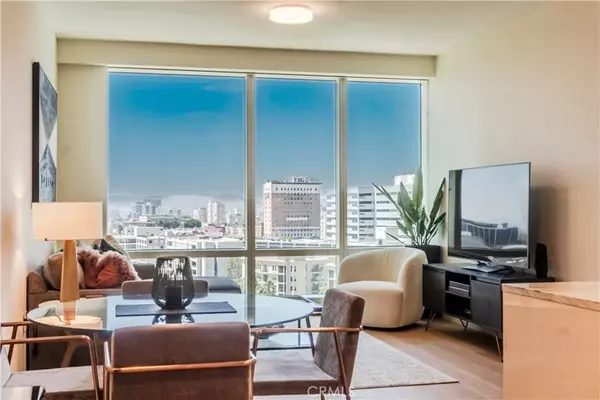 Los Angeles, CA 90017,877 Francisco Street #1512