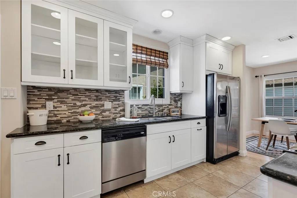 Burbank, CA 91504,2018 Richard Street