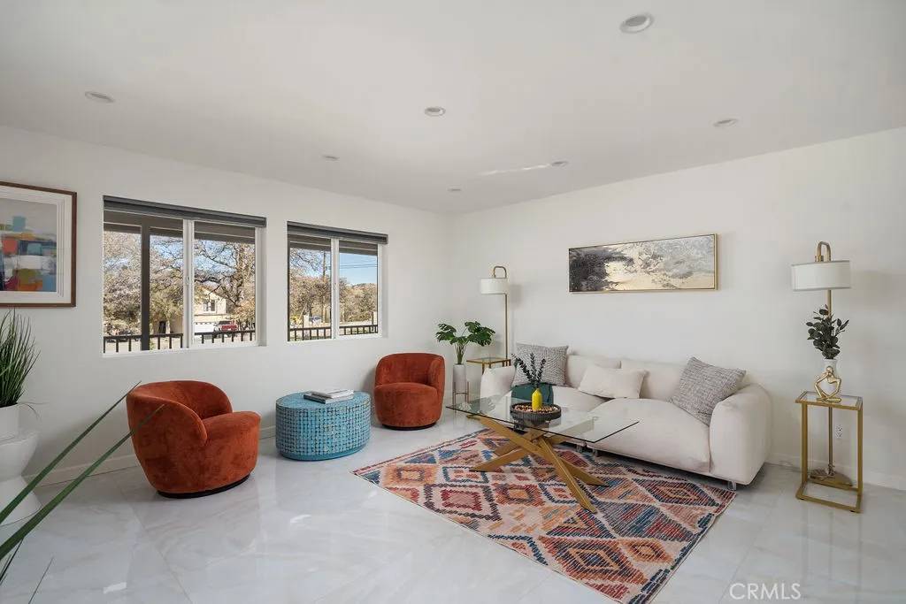 6124 Juniper Road, Lake Isabella, CA 93240