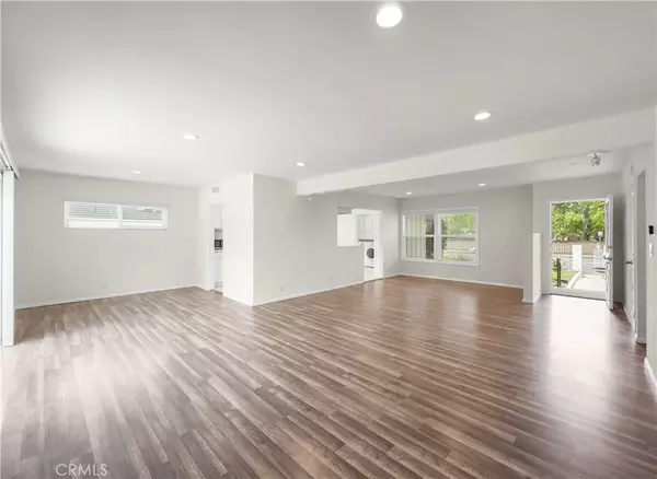 Northridge, CA 91325,17435 Lassen Street