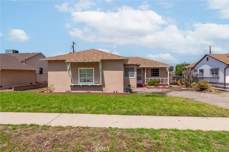 10935 Nassau Avenue, Sunland, CA 91040