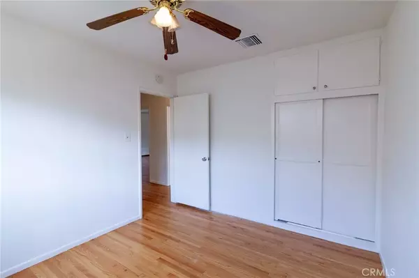 Sunland, CA 91040,10935 Nassau Avenue