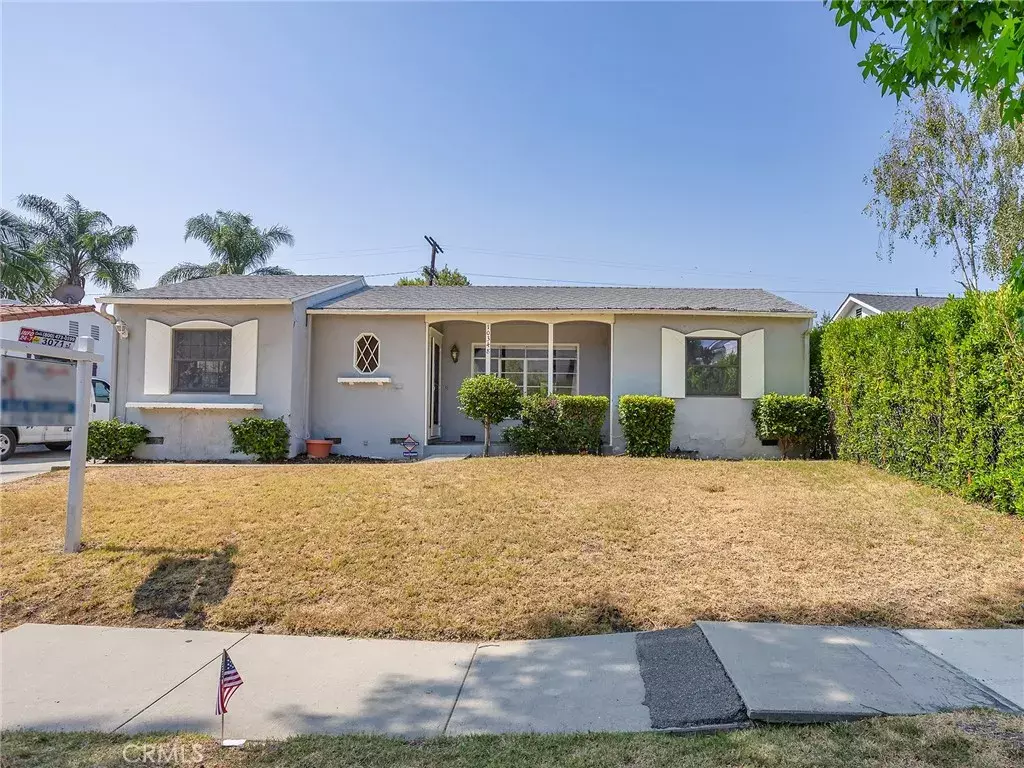 Toluca Lake, CA 91602,10348 Woodbridge Street