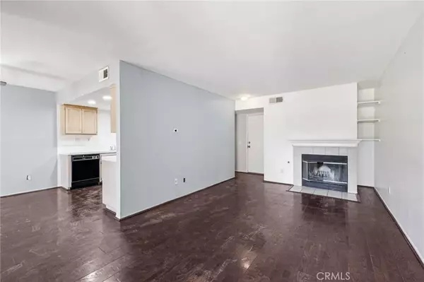 1832 E Avenue J2 #2, Lancaster, CA 93535