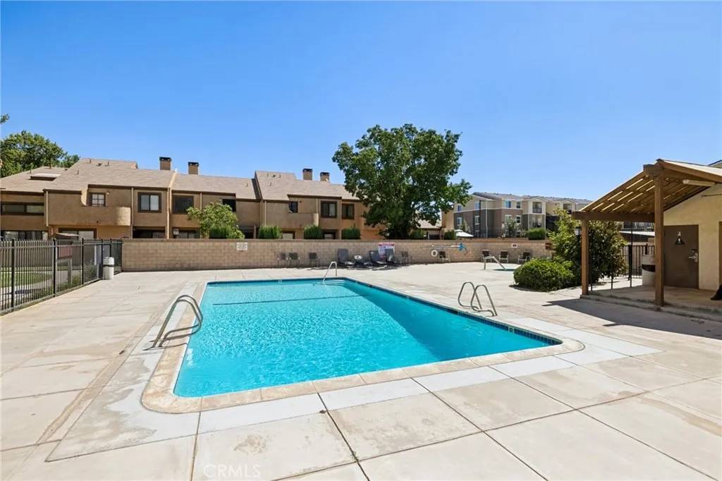 Lancaster, CA 93535,1832 E Avenue J2 #2