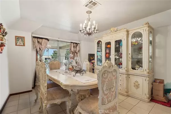 Palmdale, CA 93551,2828 W Avenue O8