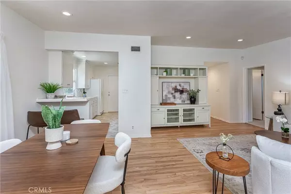 North Hills, CA 91343,15713 Tuba Street