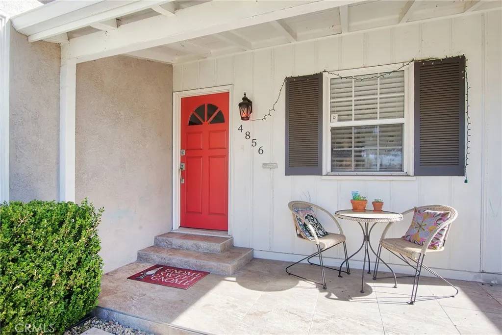 North Hollywood, CA 91601,4856 Riverton Avenue