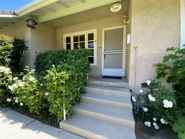 La Crescenta, CA 91214,3337 Park Vista Drive