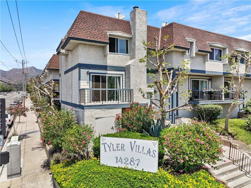 14287 Foothill Boulevard #41, Sylmar, CA 91342
