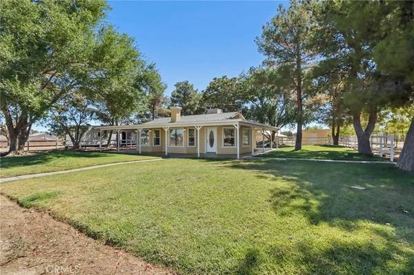 41024 16th Street West, Palmdale, CA 93551