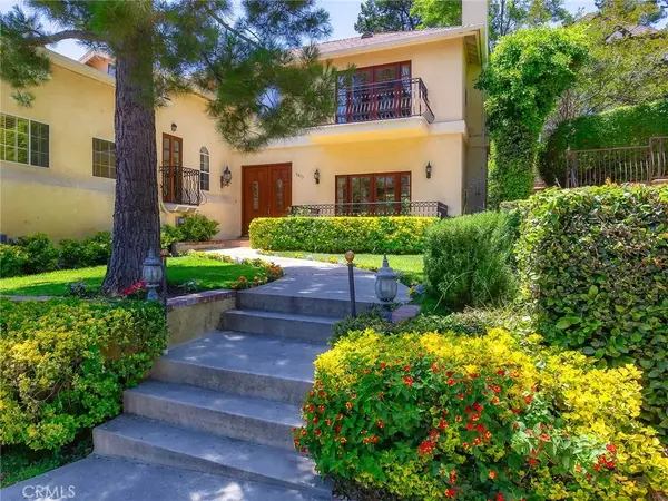 La Crescenta, CA 91214,5815 Irving Avenue