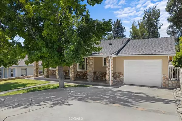 La Crescenta, CA 91214,3232 Brookhill St.