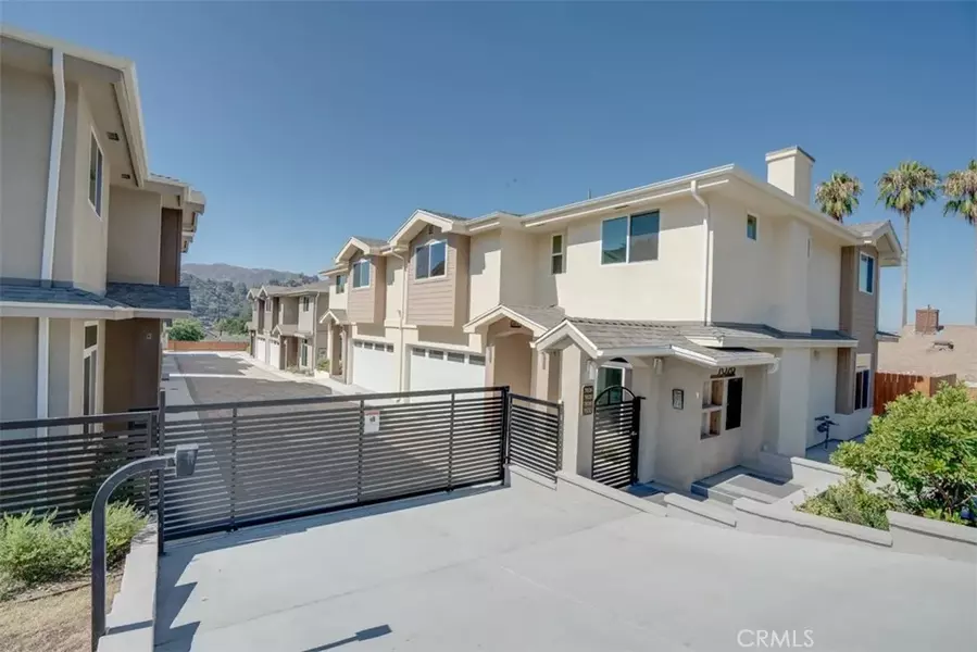 7030 Valmont Street #A, Tujunga, CA 91042