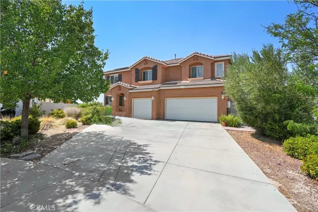 Lancaster, CA 93536,3223 W Avenue J7