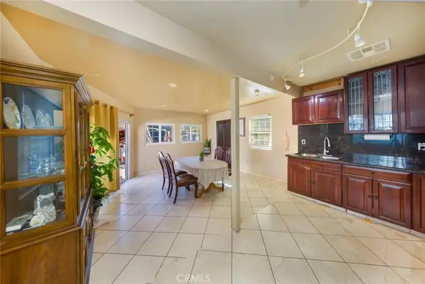 Sun Valley, CA 91352,10425 Rainier Street