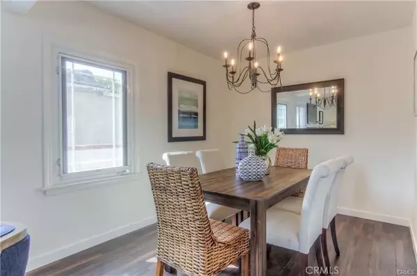 Burbank, CA 91505,1925 N Screenland Drive