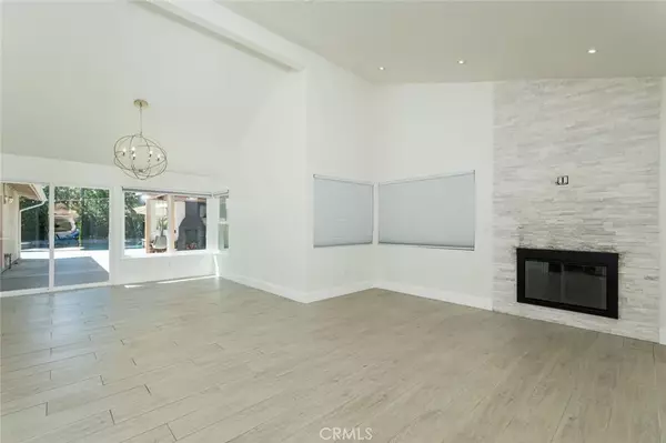Valencia, CA 91355,24218 Dalgo Drive