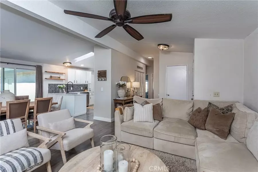 27568 Ruby Lane, Castaic, CA 91384
