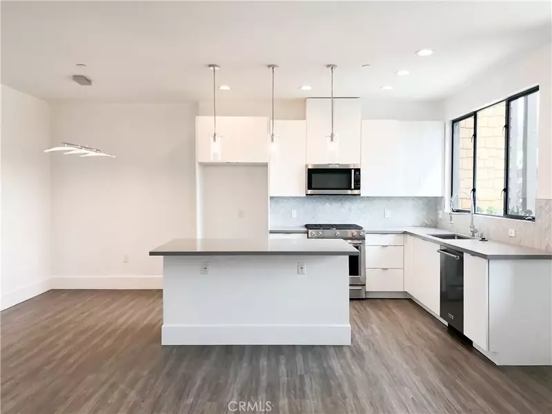 4201 Pennsylvania Avenue, La Crescenta, CA 91214