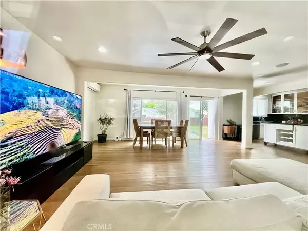 Mission Hills (san Fernando), CA 91345,15130 Septo
