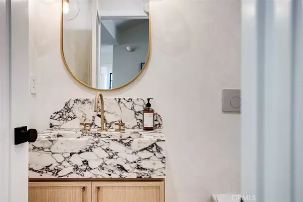 Studio City, CA 91604,3756 Goodland