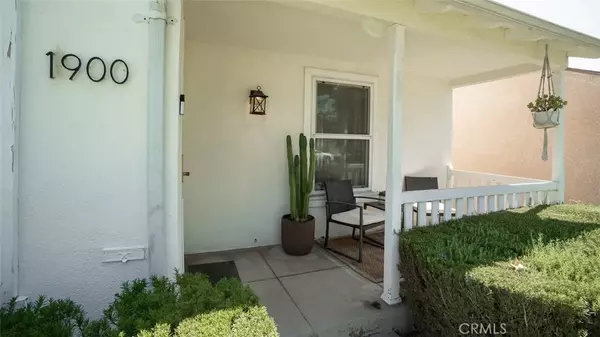 Burbank, CA 91505,1900 N Kenwood