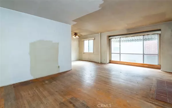 Burbank, CA 91506,702 S Mariposa Street