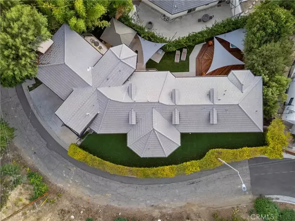 Los Angeles, CA 90068,2625 Hargrave