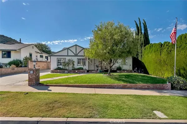 Sunland, CA 91040,10227 Quill Avenue