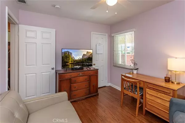 North Hollywood, CA 91601,5407 Auckland