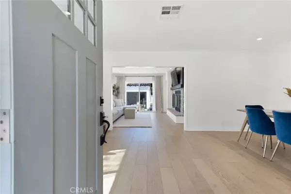 Burbank, CA 91505,805 N Kemp