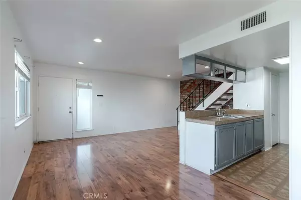 Newbury Park, CA 91320,602 Avenida Del Platino