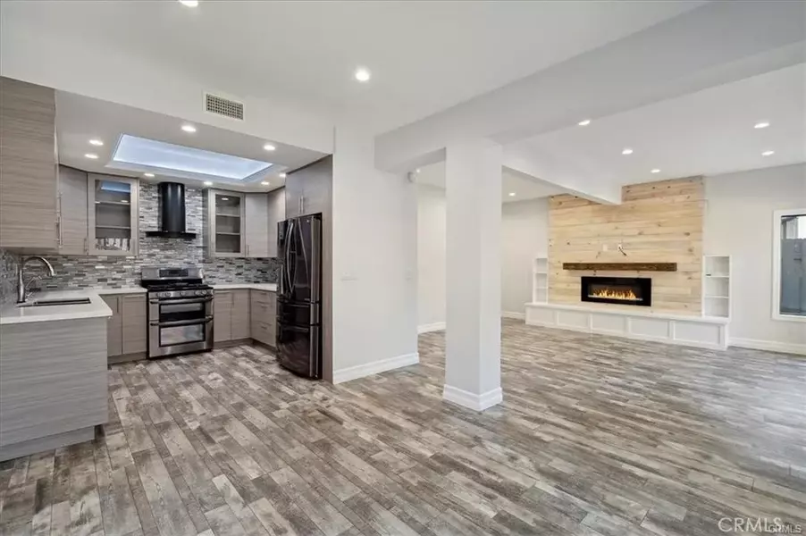 10831 Roycroft Street #72, Sun Valley, CA 91352