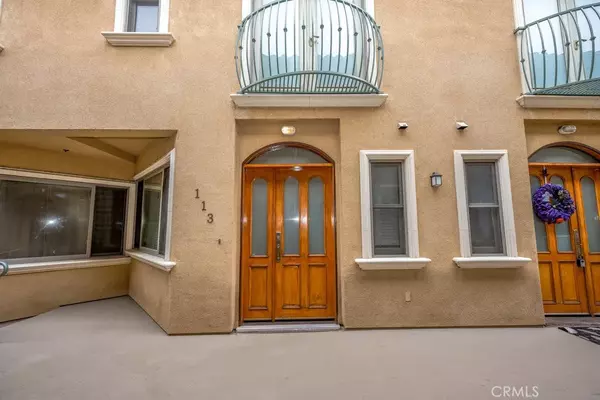 Burbank, CA 91505,216 N Buena Vista Street #113