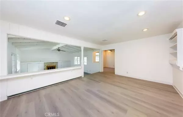 Mission Hills (san Fernando), CA 91345,10831 Orion Avenue