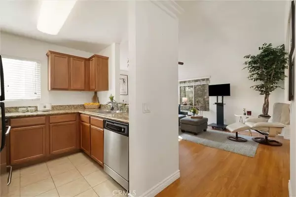 Burbank, CA 91505,355 N Maple Street #243