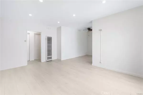 Glendale, CA 91202,580 W Stocker Street #6